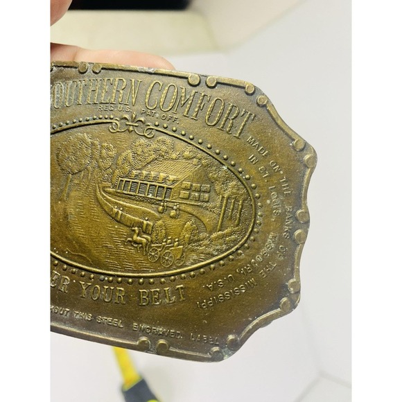 Southern Comfort Under Your Belt Whiskey Advertisement Belt Buckle Bergamot - Picture 4 of 6